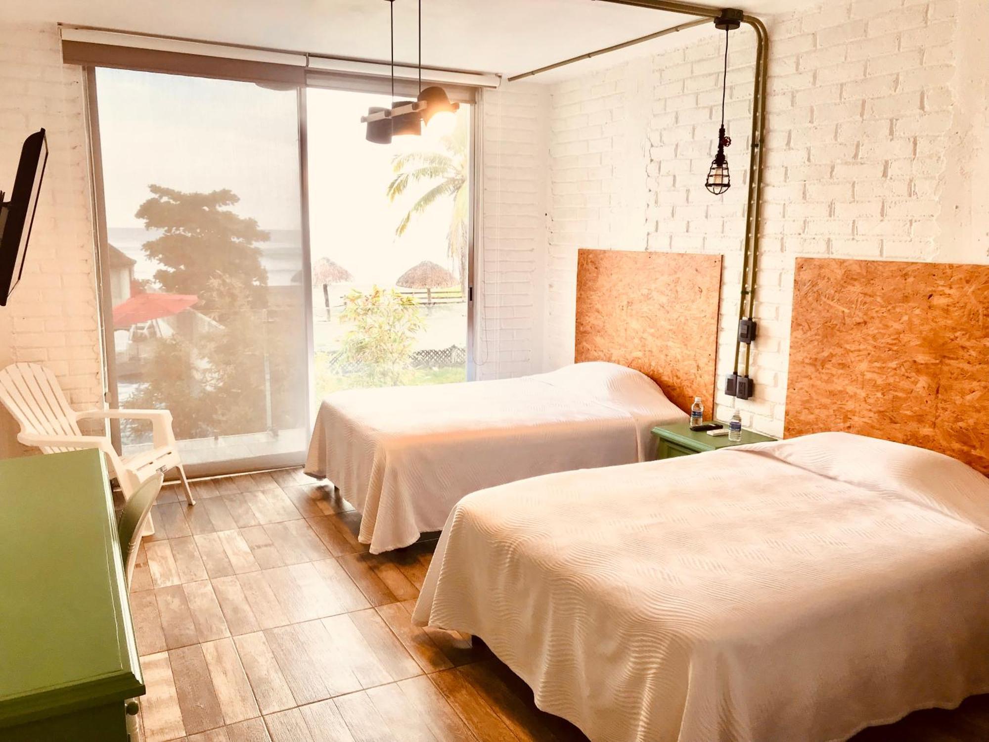 Hotel "Casa Mangata" 푸에르토 아리스타 외부 사진